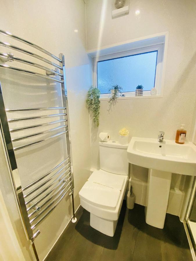 Beautiful 2Bd Beach Retreat Littlehampton ลิตเติลแฮมป์ตัน ภายนอก รูปภาพ